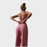 Karolina – Močan Trodelen Kostum