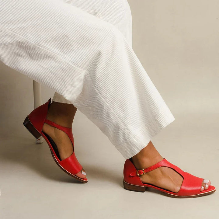 Sandali cut-out peep toe casual s konico in T-trakom