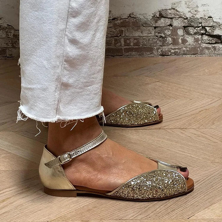 Zlati peep toe sandali z bleščicami in trakcem okoli gležnja