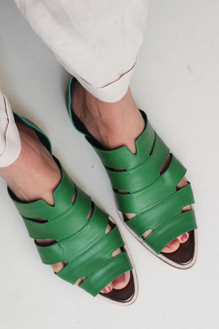 Balerinke cut-out peep toe slip-on casual na konici