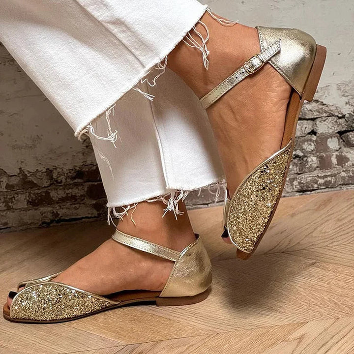 Zlati peep toe sandali z bleščicami in trakcem okoli gležnja