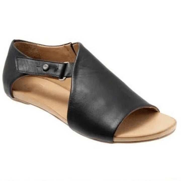 Asimetrični sandali cut-out peep toe v enotni barvi z naramnicami in sponko