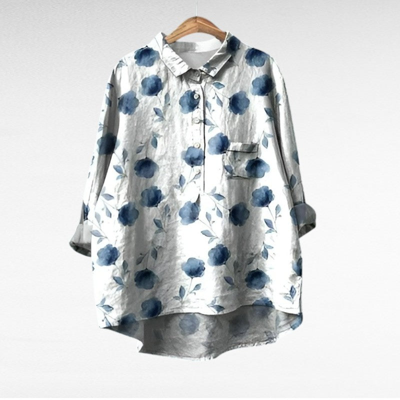 Elegantna vintage bluza Mireva Alma Ljubljana, prikazana na sliki, s čudovitim dizajnom in detalji.