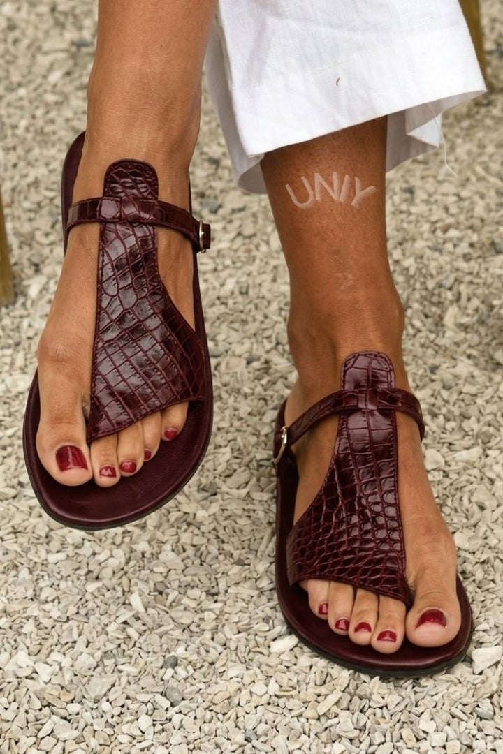 Sandali s flip-flop učinkom krokodila s trakcem in sponko na vratu stopala