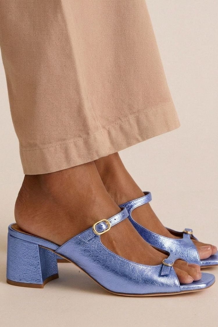 Široki petni slingback cut-out barvni blok Zlata