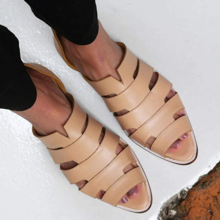 Balerinke cut-out peep toe slip-on casual na konici