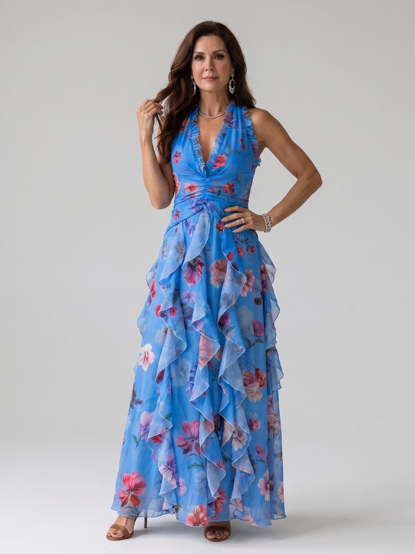 Maxi obleka Alma Ljubljana Nori z rožnatim vzorcem in halter ovratnikom, elegantna in damska.