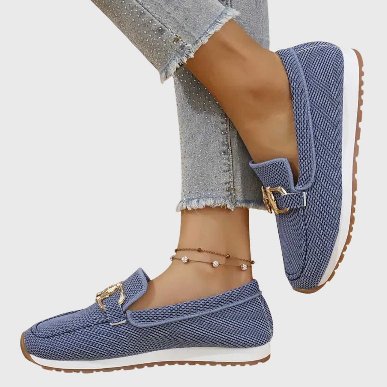 Ortopedski loafer čevlji Susie znamke Alma Ljubljana, udobni in elegantni čevlji za vsakodnevno nošenje.