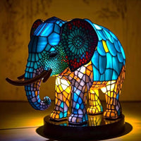 Misteriozni slon - Lampa v Vitrajih
