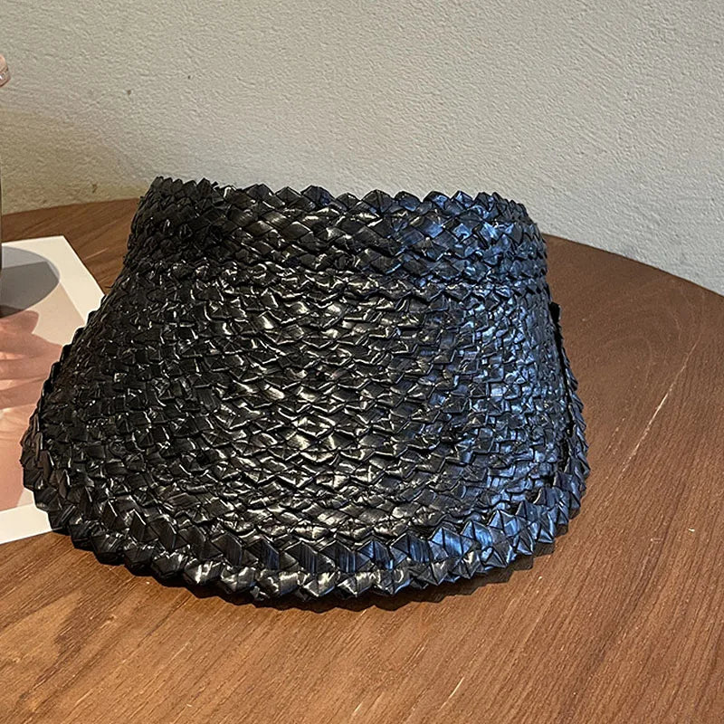 MARISE – Klasična kapa s vizorjem