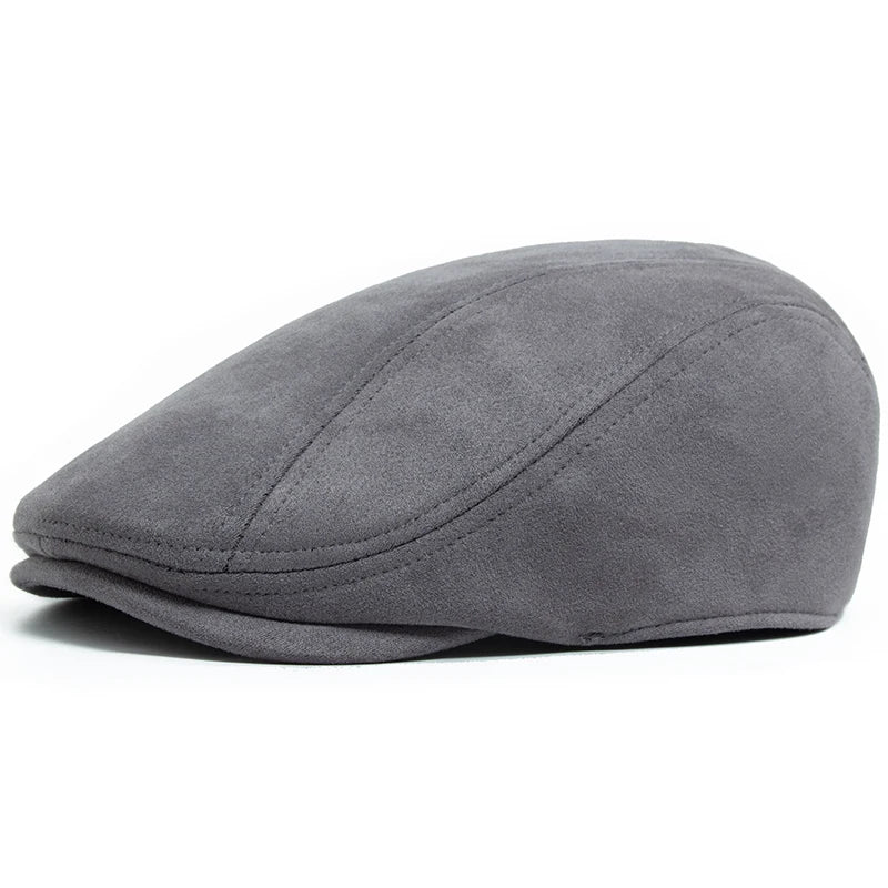 Alma Ljubljana klasična suede beret, modni ženski klobuk iz usnja, prikazan na sliki v nevtralnih barvah.