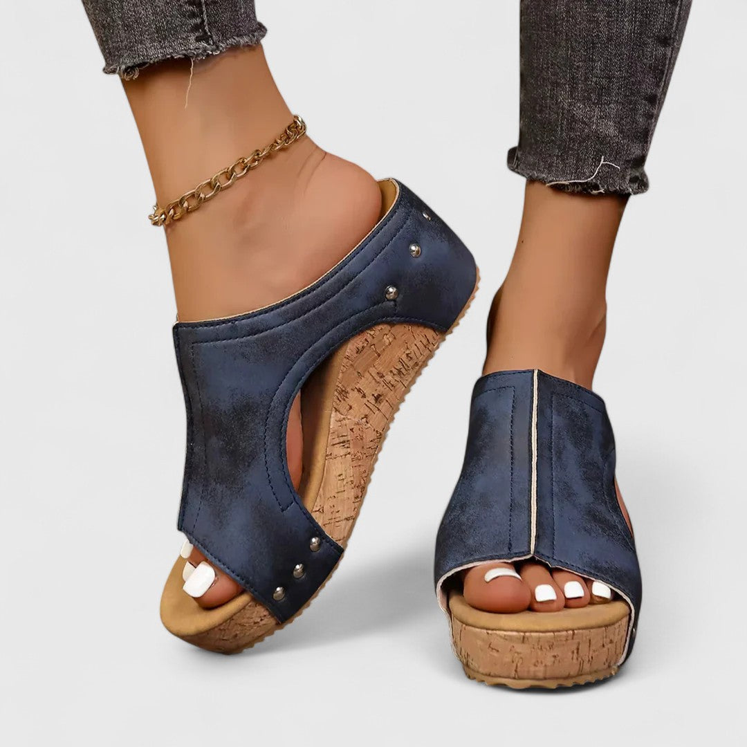 Marigó - Ortopedske sandale na platformi z elegantnim dizajnom
