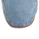 Moška denim kapa Alma Ljubljana, modna in udobna, z vidnim logotipom na sprednjem delu, primerna za vsakodnevno nošenje.