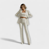 Jasmila – Eleganten Set od 3 delov (Blazer, Top, Hlače)